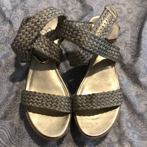 Wedge sandals